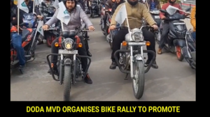 सुरक्षित सफर, मुस्कुराता डोडा: सड़क सुरक्षा के लिए उतरीं बाइकें