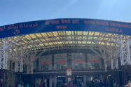 कश्मीर में सैलानियों की बहार: अब ट्रेन के सफर ने आसान बनाई घाटी की राह