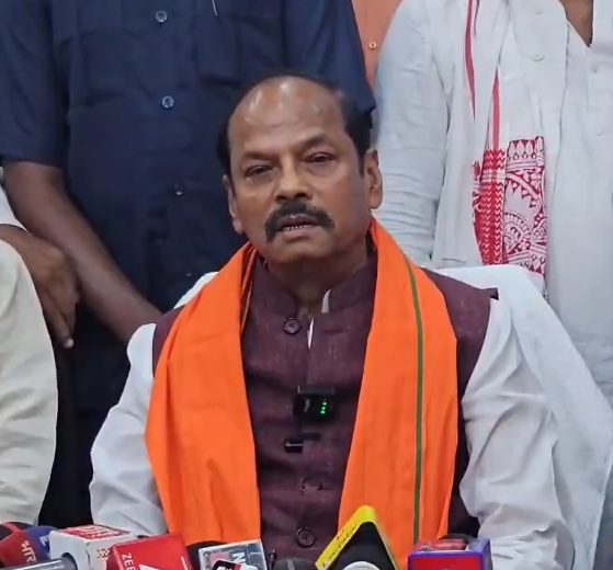 नारी शक्ति वंदन विधेयक को लेकर कांग्रेस-झामुमो को घेरा।