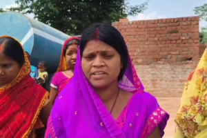 फाइलों में दौड़ रहा पानी, पर प्यासा है पाण्डेडीह: लाखों की योजना के दोबारा उद्घाटन के बाद भी ग्रामीण बूंद-बूंद को मोहताज