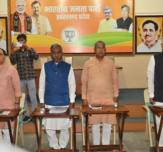 मरांडी ने पूछा- बिना बड़े अफसरों की मिलीभगत के कैसे हैक हुआ ई-कुबेर सिस्टम?